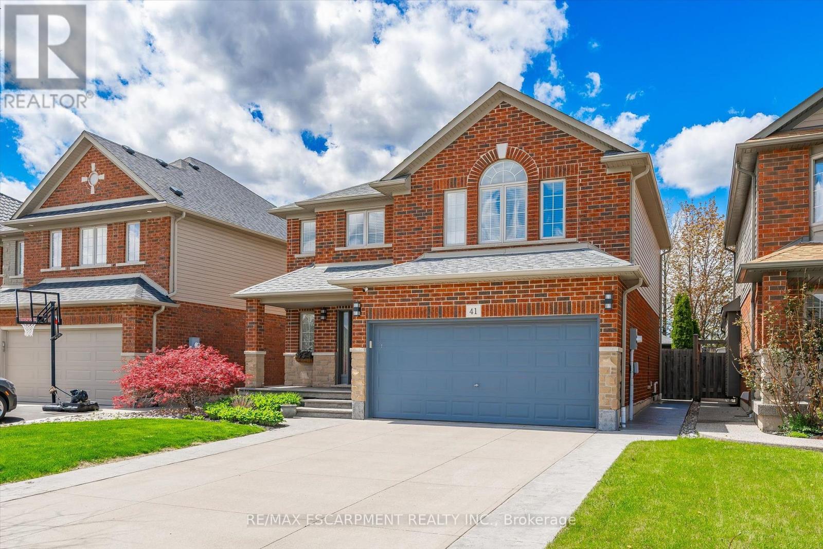 41 Tanglewood Drive, Hamilton, Ontario  L0R 1C0 - Photo 3 - X12780142
