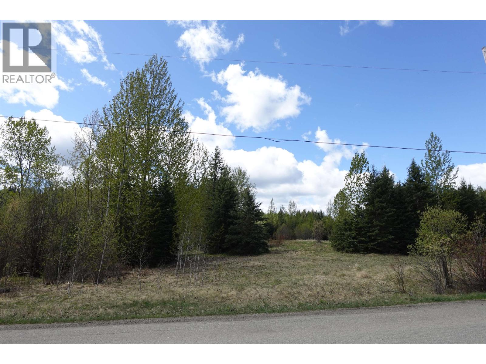 10860 Lake Creek Road, Hixon, British Columbia  V0K 1S0 - Photo 2 - C8078686