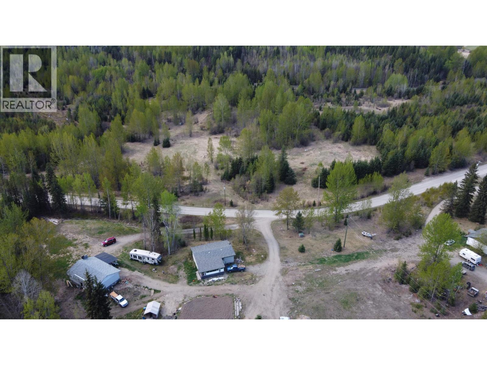 10860 Lake Creek Road, Hixon, British Columbia  V0K 1S0 - Photo 1 - C8078686