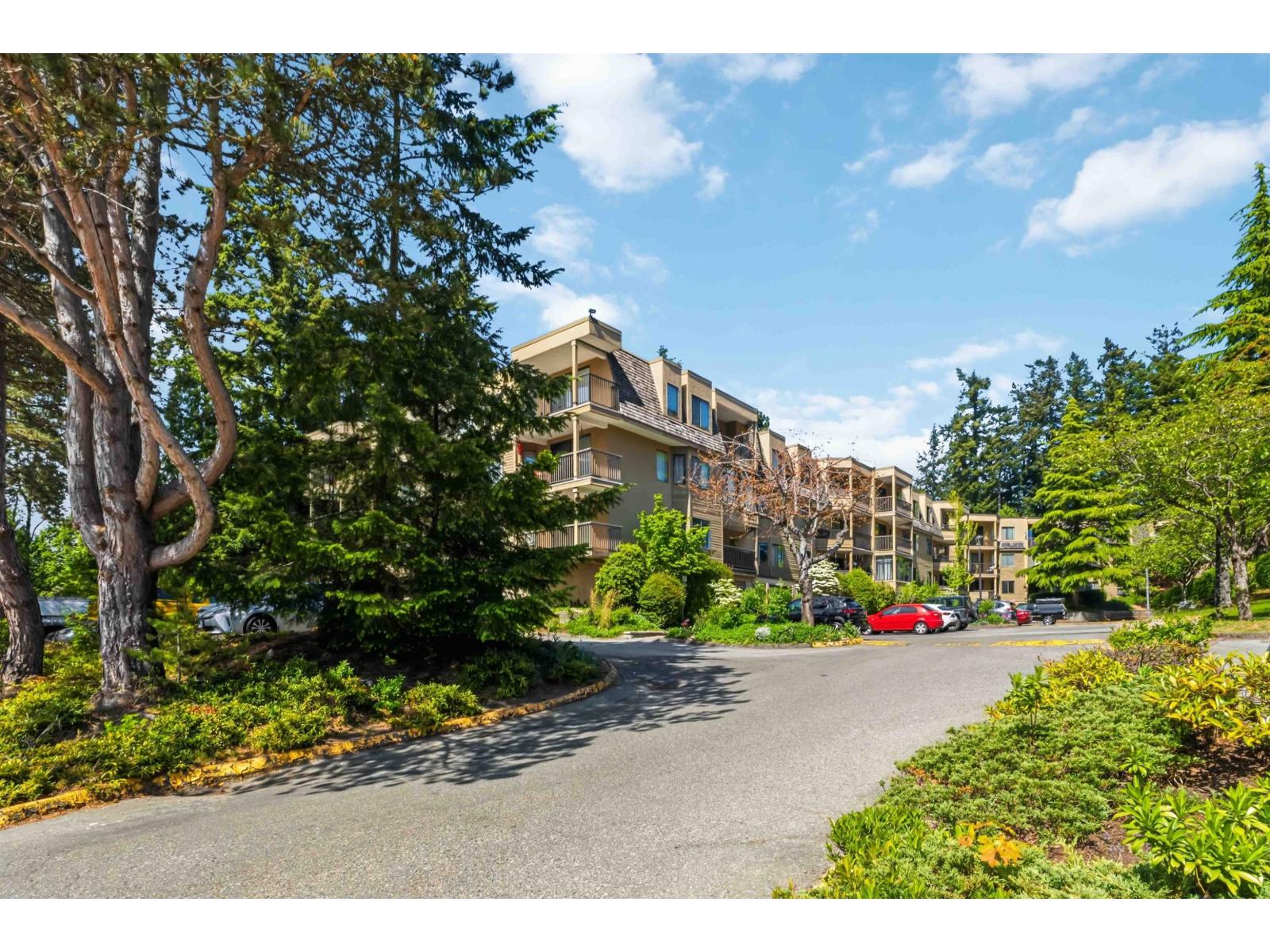 214 1760 SOUTHMERE CRESCENT CRESCENT, Surrey, British Columbia