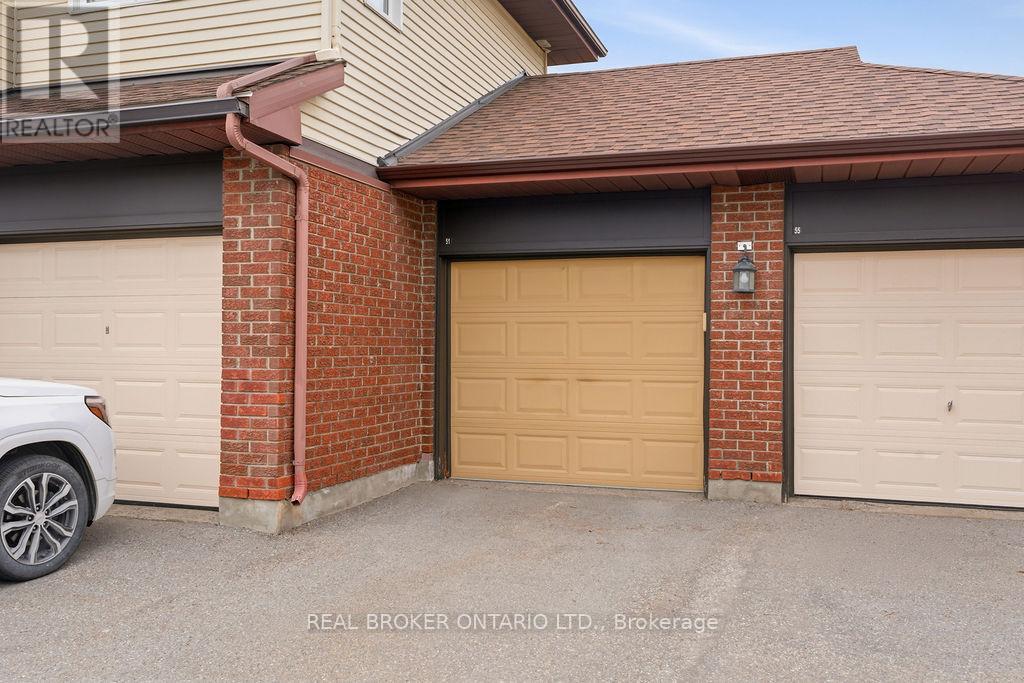 51 Haxby Private, Ottawa, Ontario  K1T 3B7 - Photo 4 - X13113992