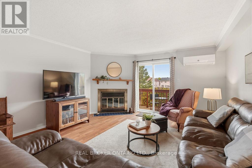 51 Haxby Private, Ottawa, Ontario  K1T 3B7 - Photo 8 - X13113992