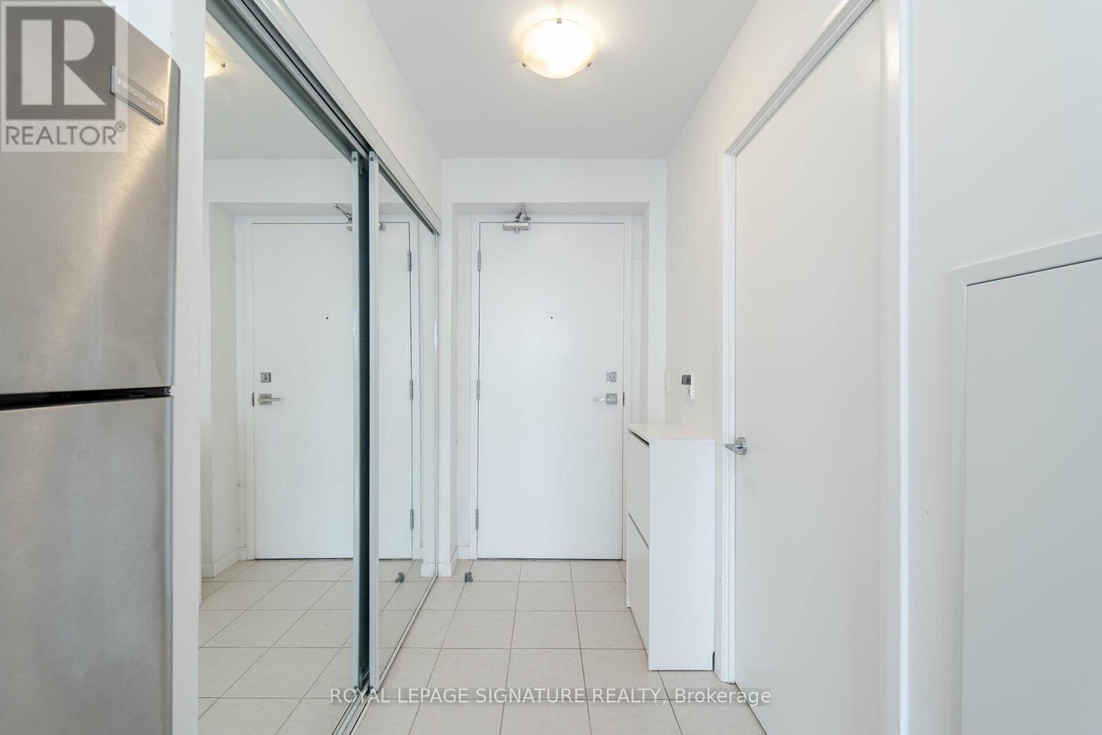 3307 - 832 Bay Street, Toronto, Ontario  M5S 1Z6 - Photo 4 - C13114070