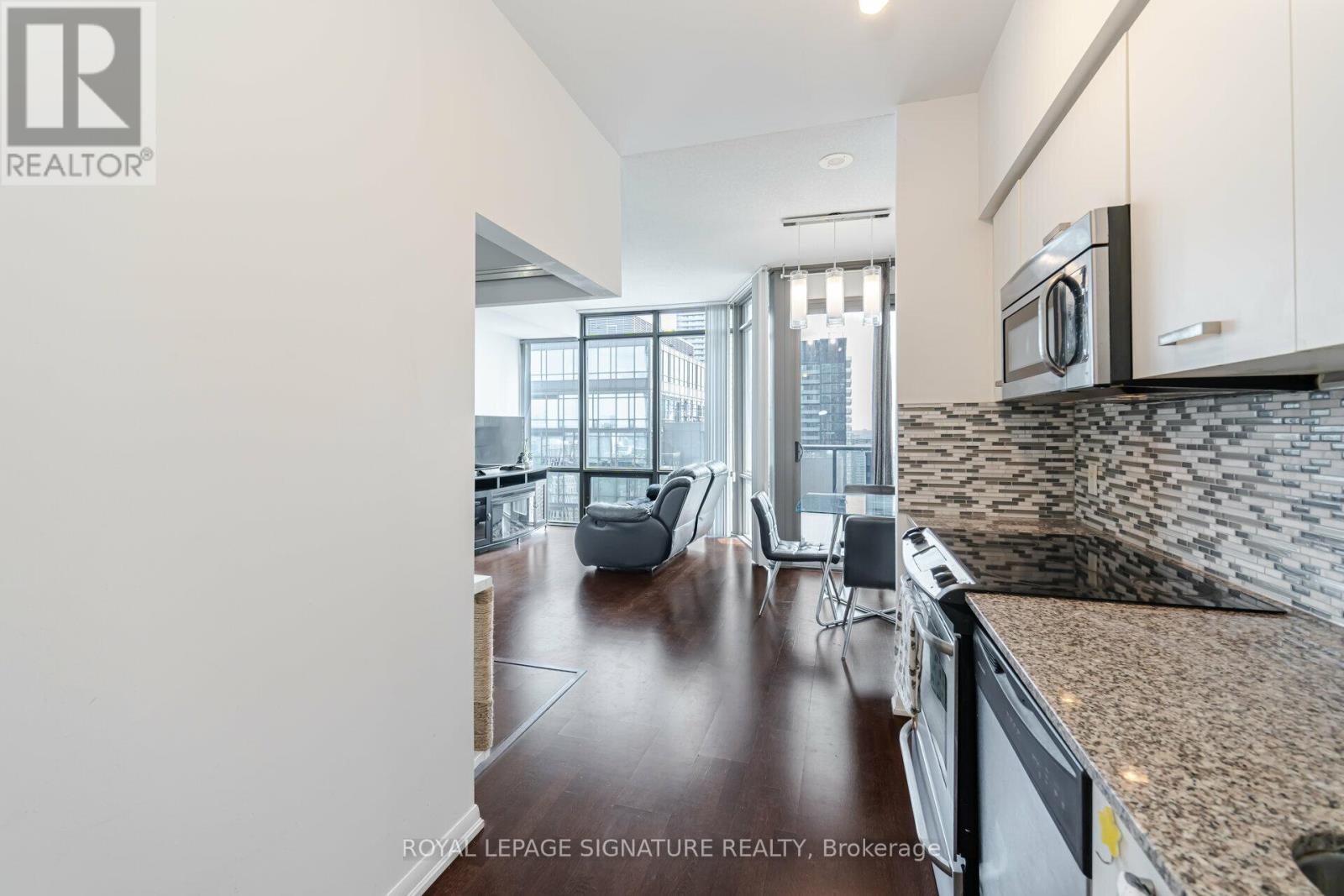 3307 - 832 Bay Street, Toronto, Ontario  M5S 1Z6 - Photo 8 - C13114070