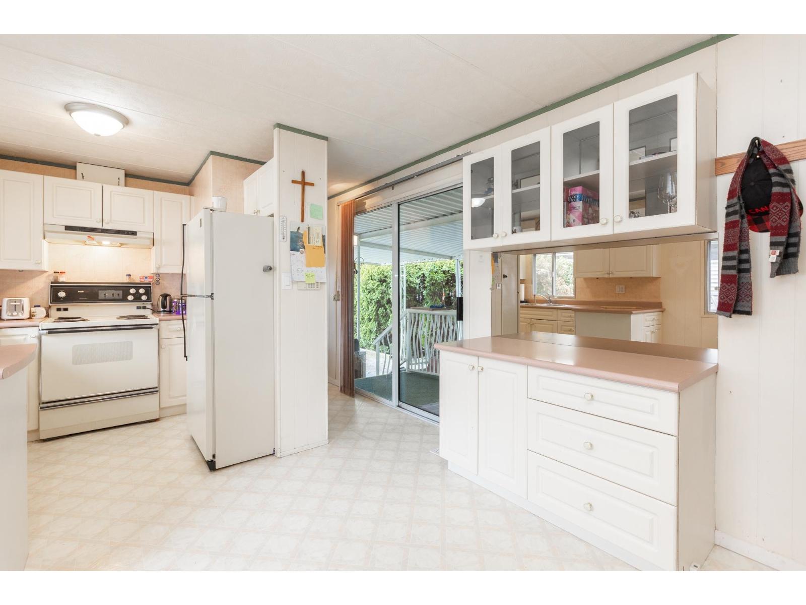 2058 Cumbria Drive, Surrey, British Columbia  V4A 5J9 - Photo 12 - R3105243