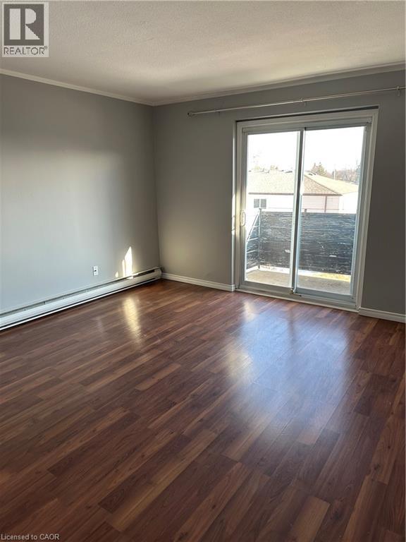 815 Barbara Court Unit# 26, Cambridge, Ontario  N3H 2N3 - Photo 2 - 40829308