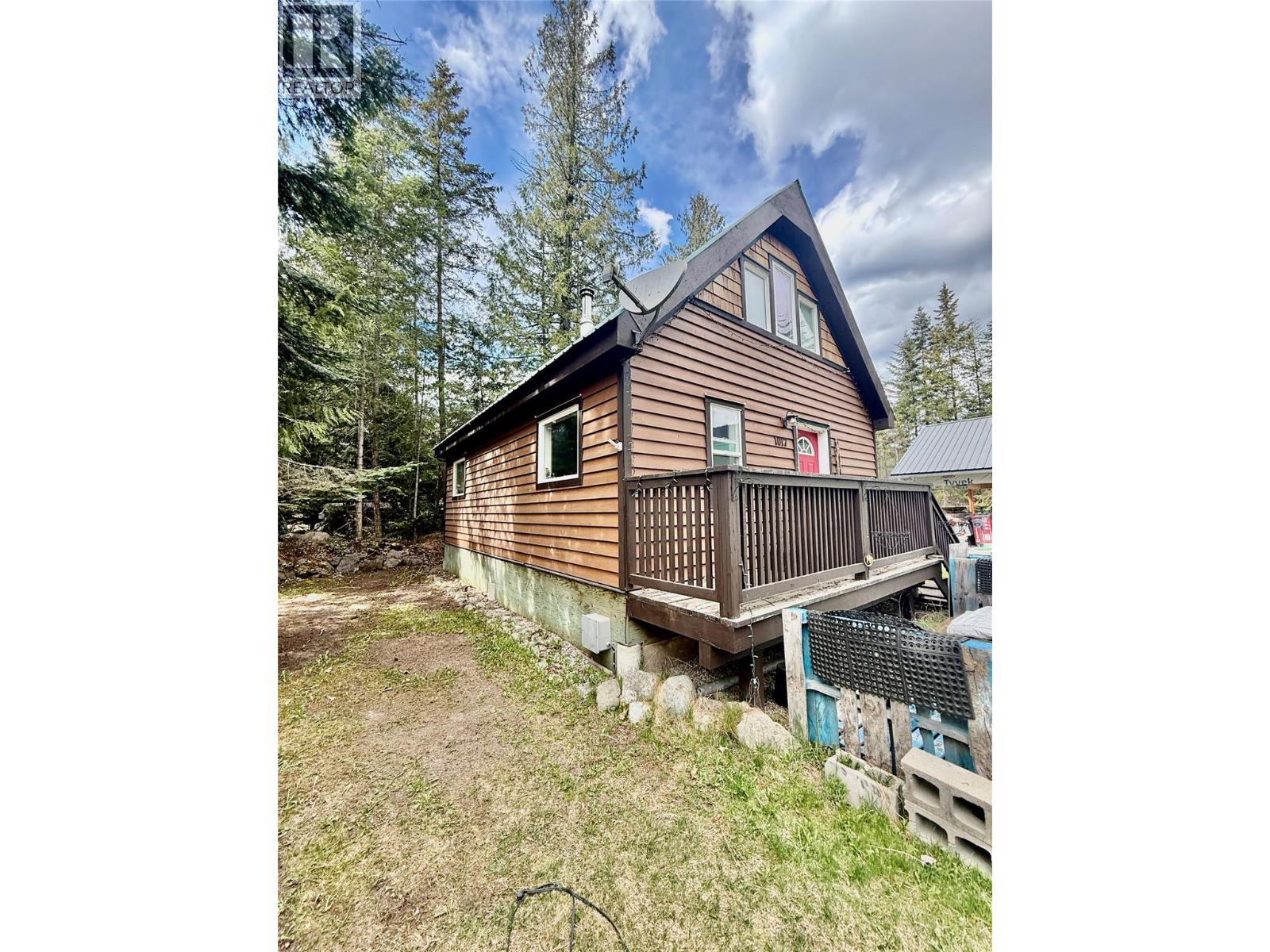 1017 Hume Street, Slocan, British Columbia V0G 2C0 - Photo 22 - 10384776