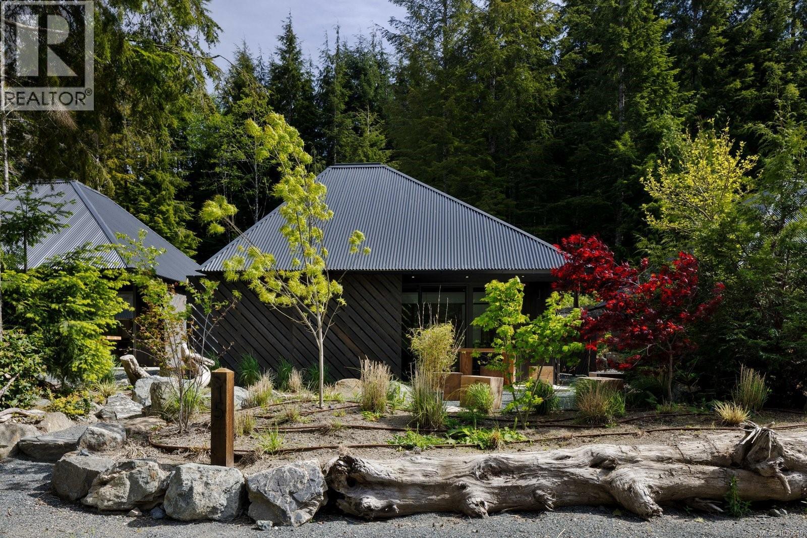 15 6504 Powder Main Rd, Port Renfrew, British Columbia
