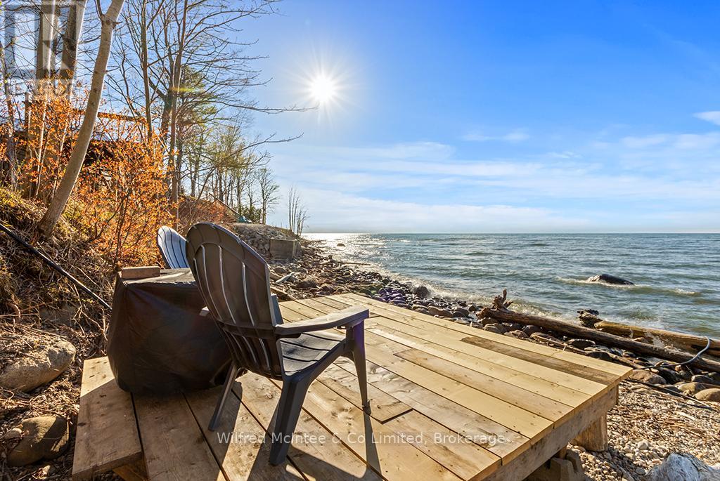 639 Bruce Road 13, Native Leased Lands, Ontario  N0H 2L0 - Photo 3 - X13114086