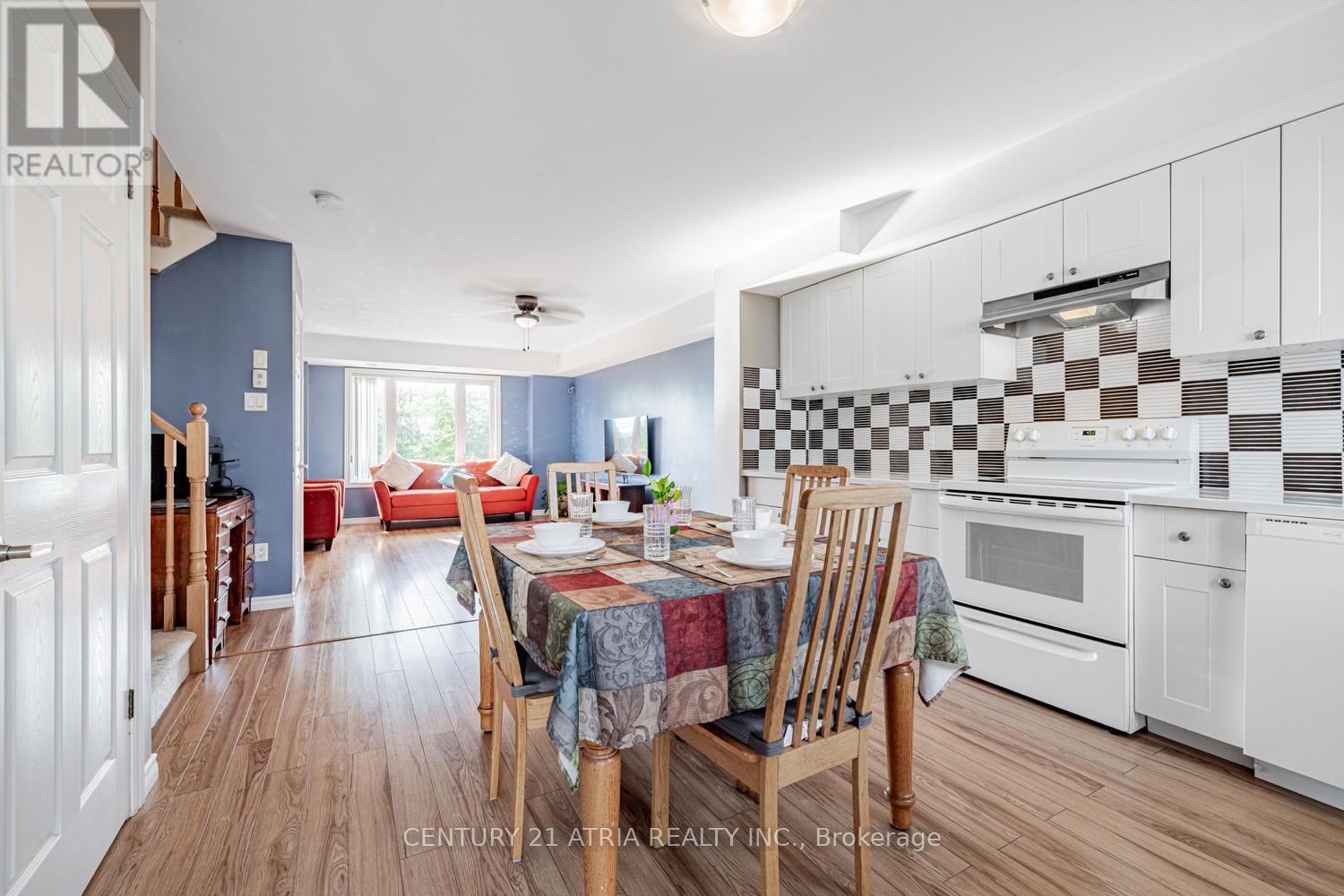 9 - 15943 Bayview Avenue, Aurora, Ontario  L4G 0S3 - Photo 9 - N13114050