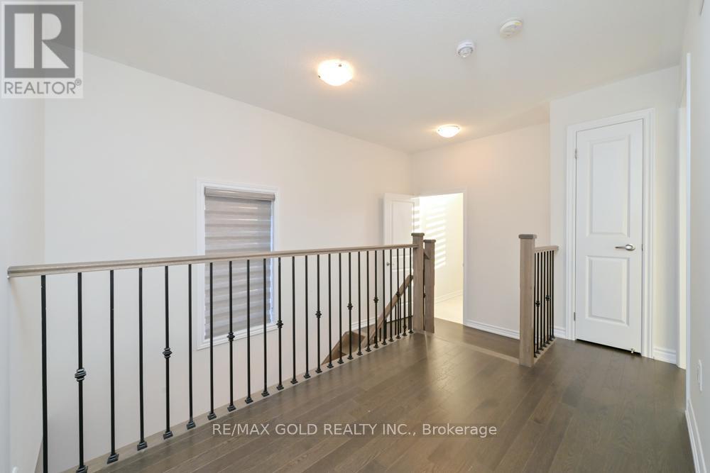 20 Tamworth Terrace, Barrie, Ontario  L9J 0W5 - Photo 15 - S13114004