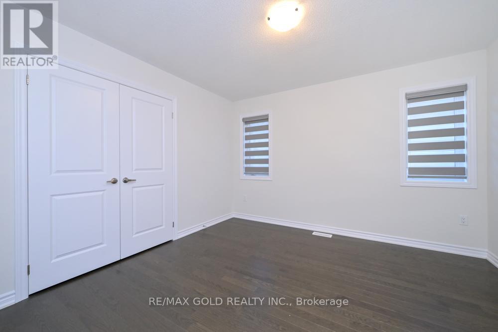 20 Tamworth Terrace, Barrie, Ontario  L9J 0W5 - Photo 23 - S13114004