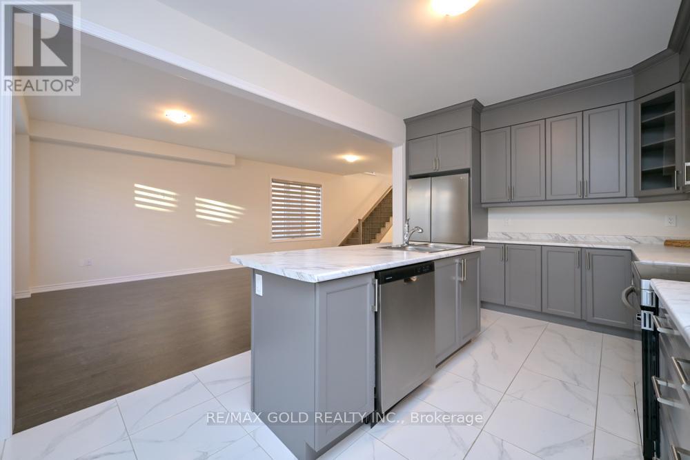 20 Tamworth Terrace, Barrie, Ontario  L9J 0W5 - Photo 8 - S13114004