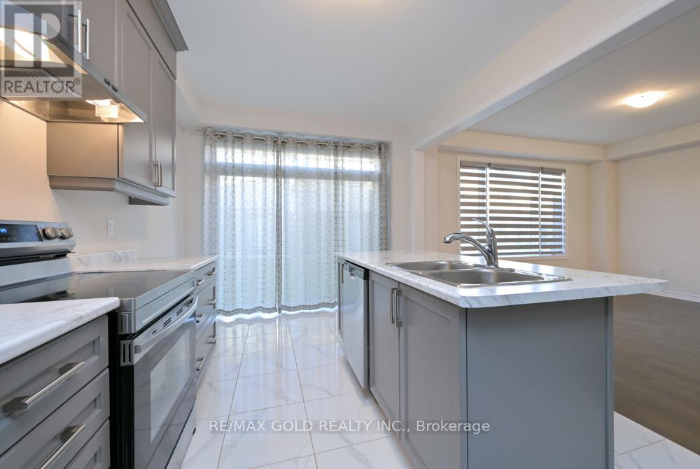 20 Tamworth Terrace, Barrie, Ontario  L9J 0W5 - Photo 9 - S13114004