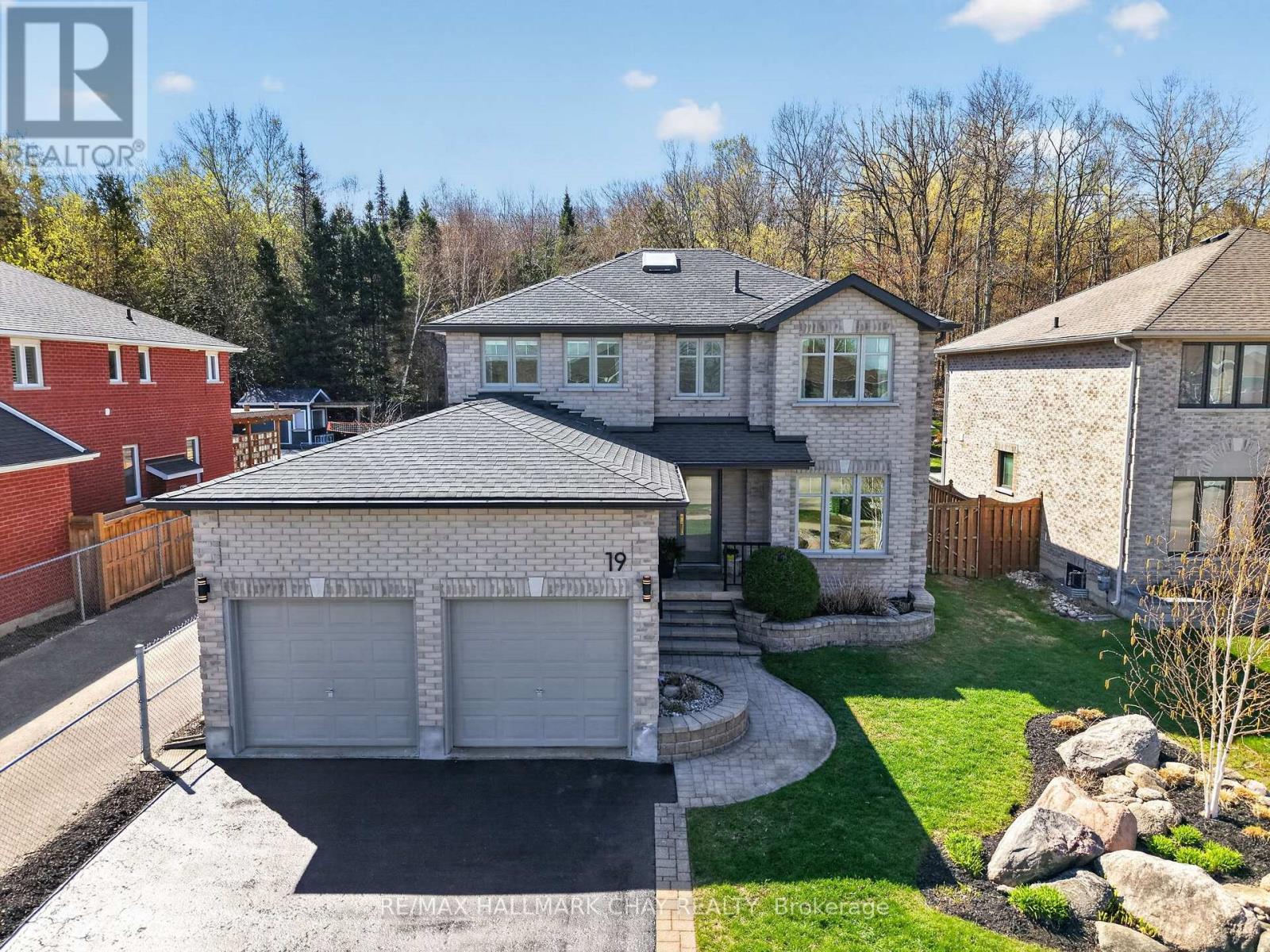 19 GRANTS WAY, Barrie, Ontario