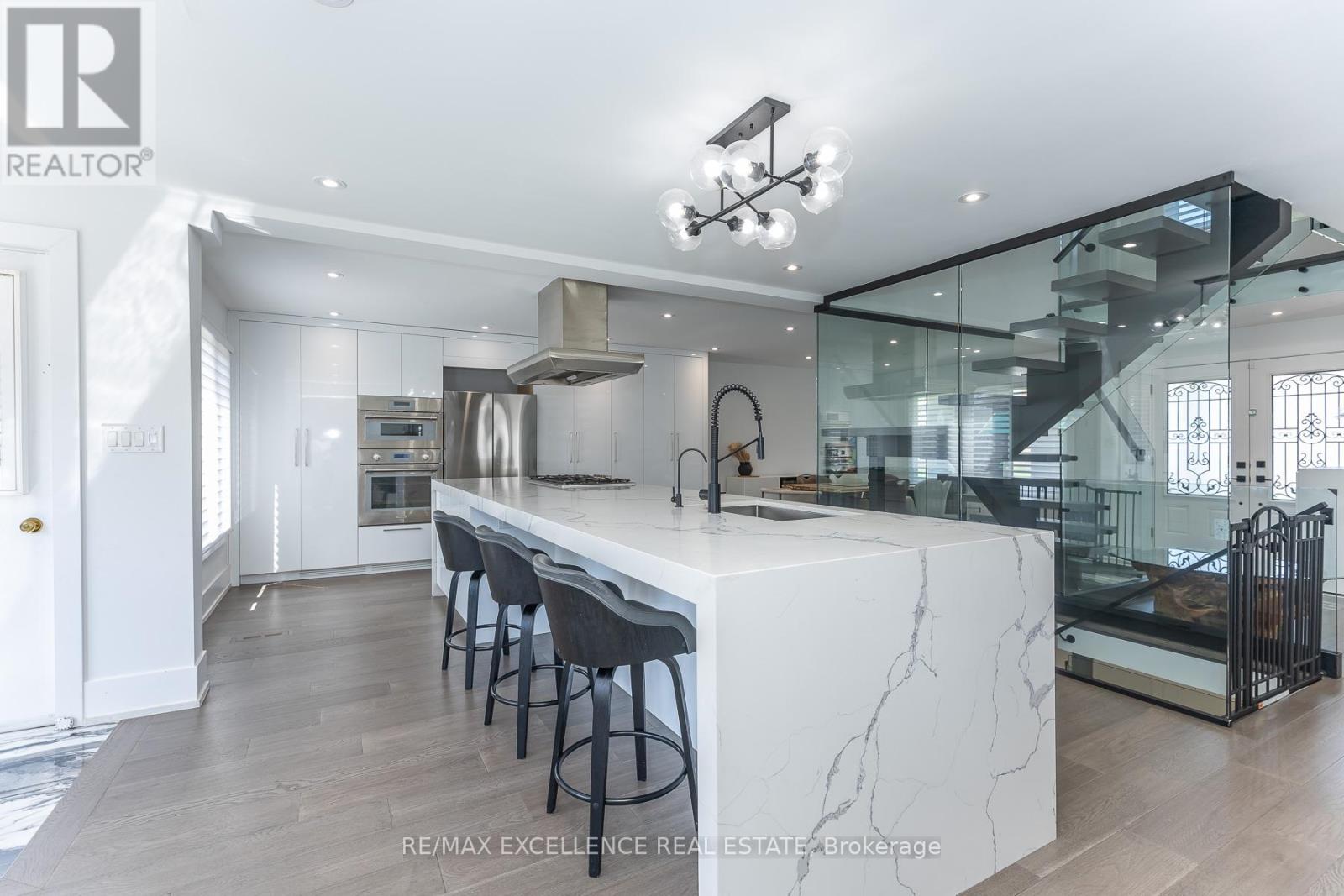 2 Pebble Beach Court, Brampton, Ontario  L6S 4E9 - Photo 15 - W13114016
