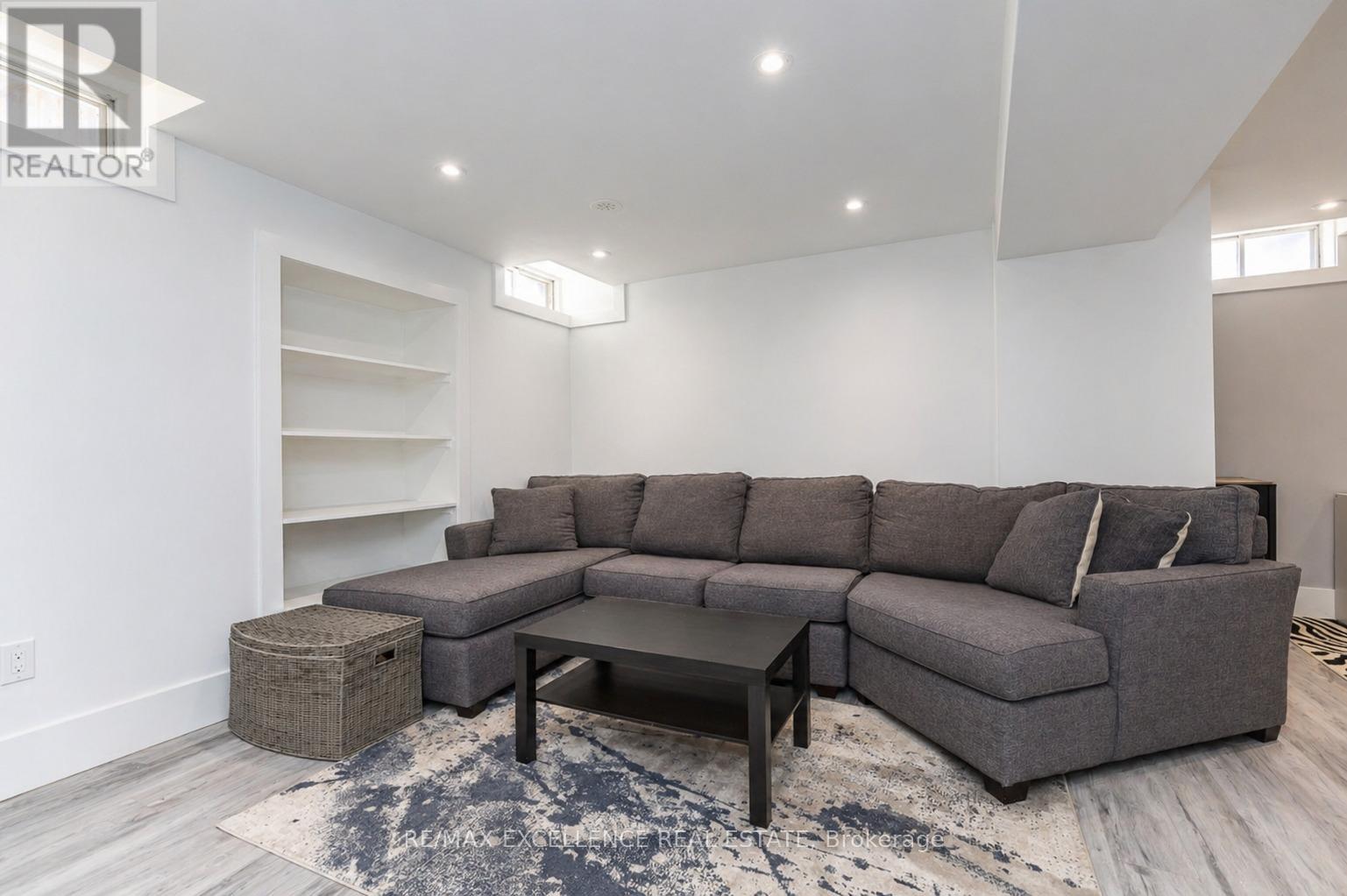 2 Pebble Beach Court, Brampton, Ontario  L6S 4E9 - Photo 37 - W13114016