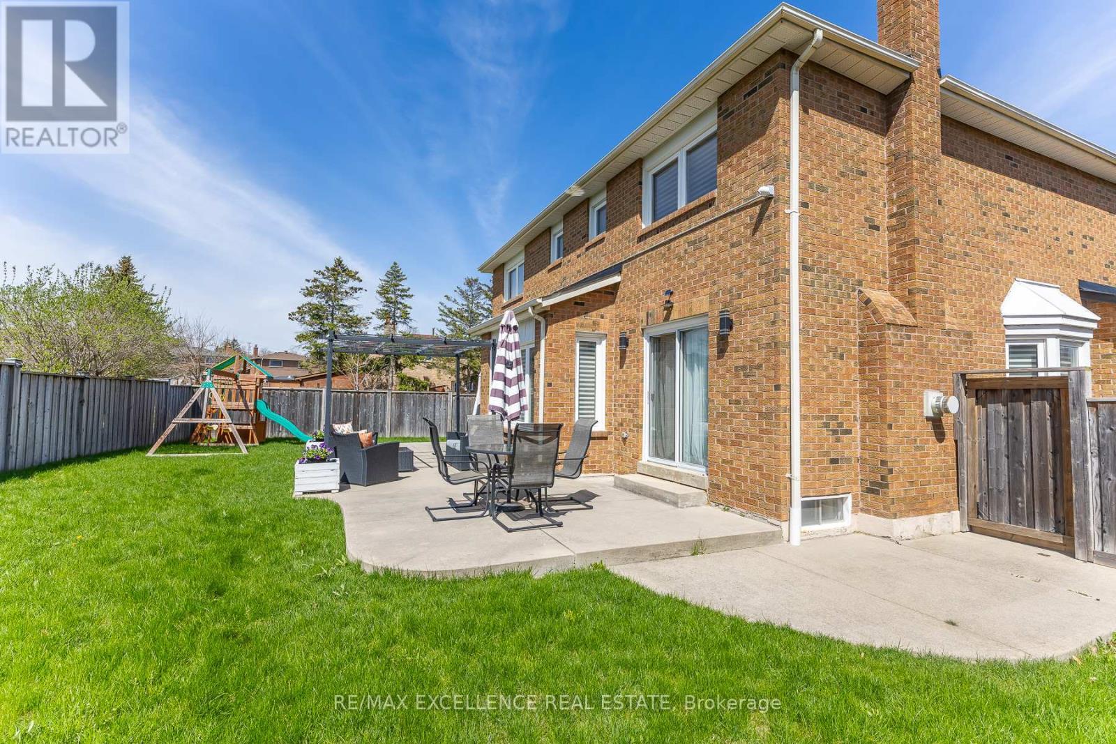 2 Pebble Beach Court, Brampton, Ontario  L6S 4E9 - Photo 44 - W13114016