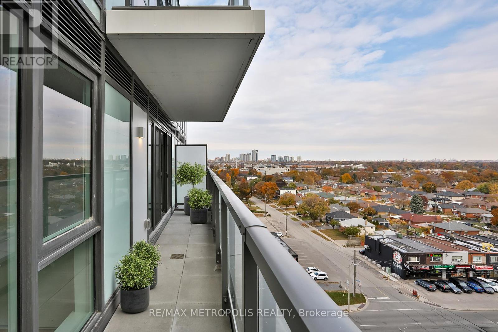 905 - 1195 The Queensway, Toronto, Ontario  M8Z 1R7 - Photo 6 - W13114046