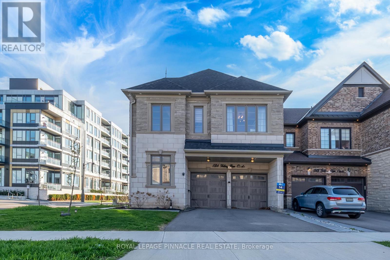 1504 Yellow Rose Circle, Oakville, Ontario  L6M 5L3 - Photo 1 - W13114048