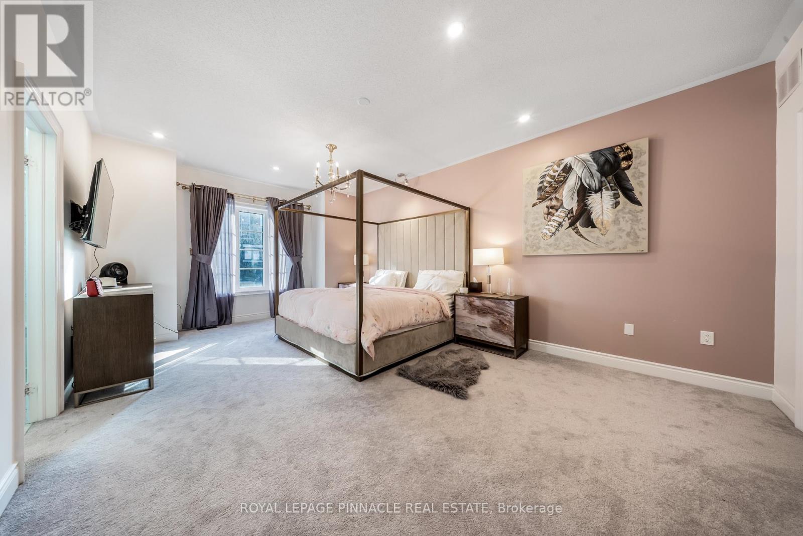 1504 Yellow Rose Circle, Oakville, Ontario  L6M 5L3 - Photo 21 - W13114048