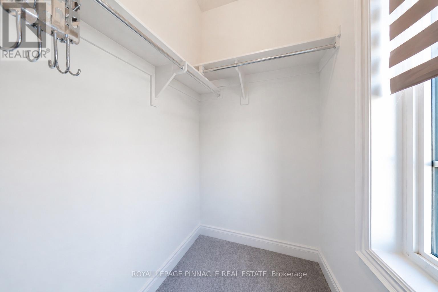1504 Yellow Rose Circle, Oakville, Ontario  L6M 5L3 - Photo 39 - W13114048