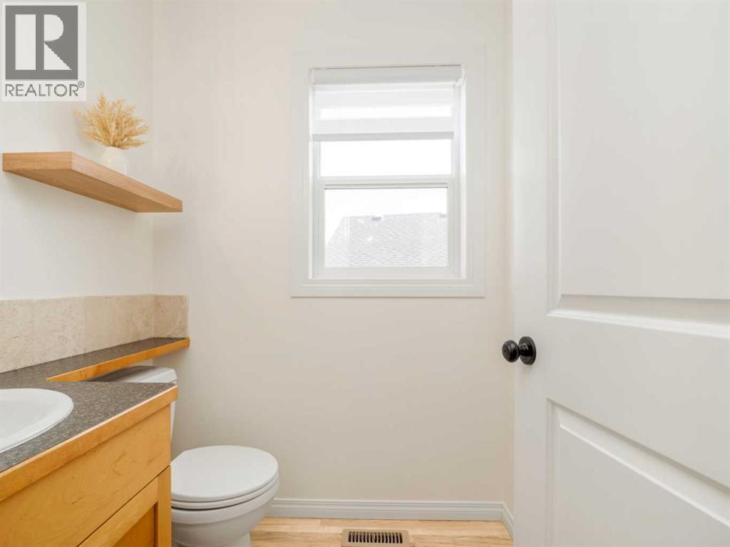 1, 16 Cougar Cove N, Lethbridge, Alberta  T1H 5V4 - Photo 20 - A2306499
