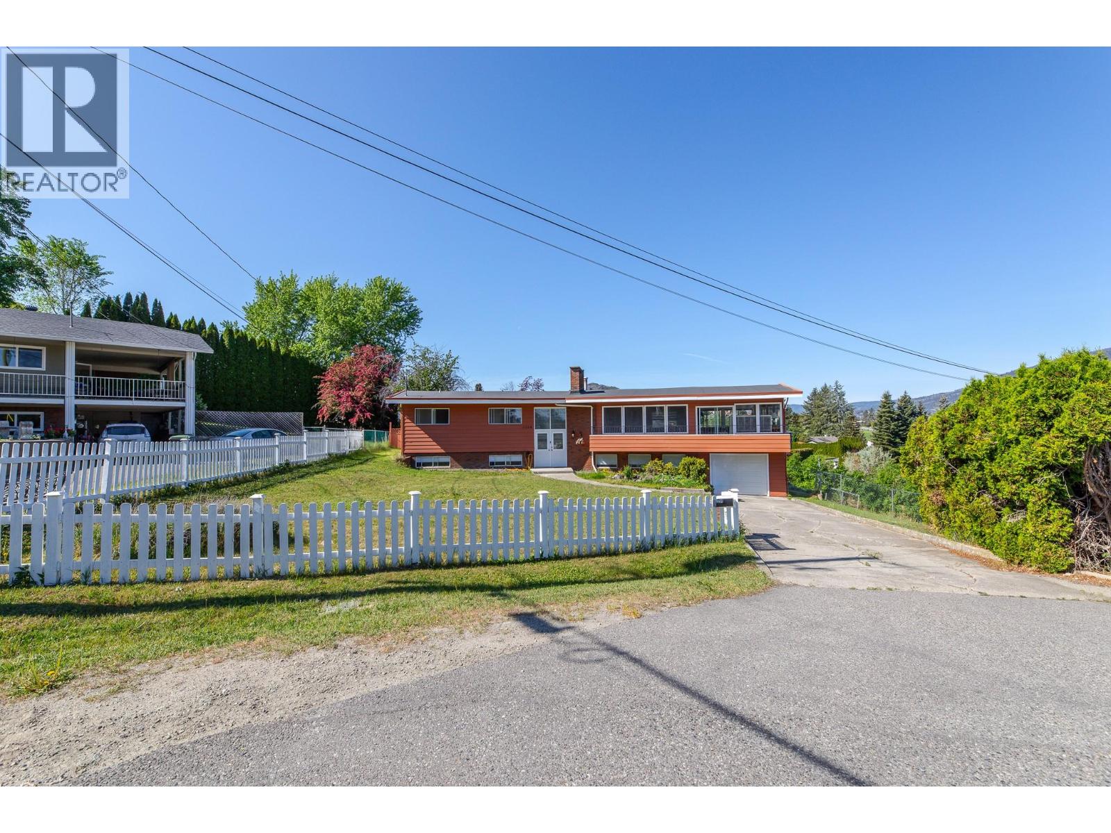 2204 Bridgeview Road, Lakeview Heights, Kelowna