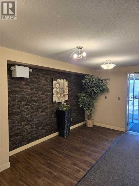 412, 7210 80 Avenue Ne, Calgary, Alberta  T3J 0N7 - Photo 4 - A2305443