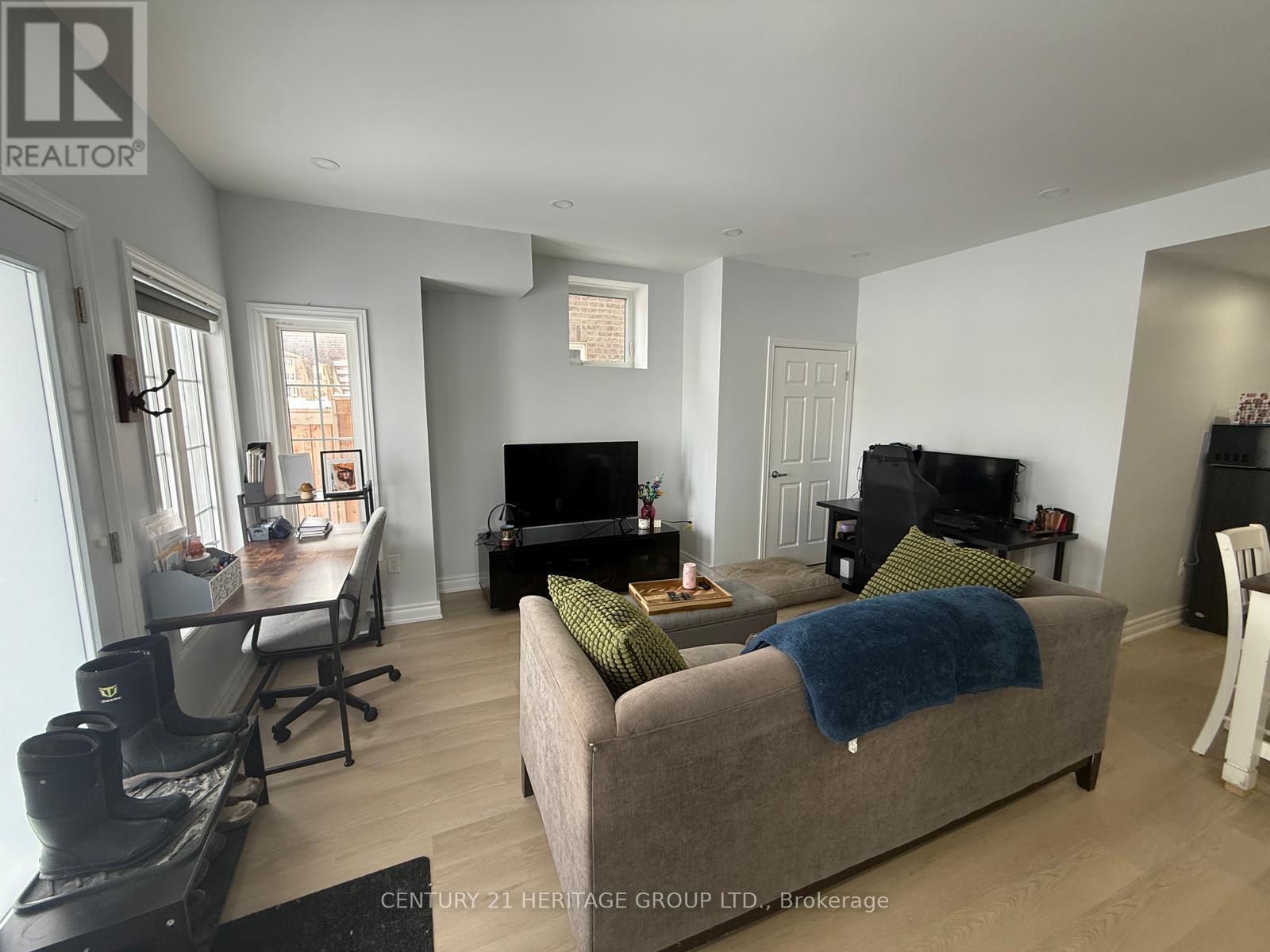 51 Hydrangea Hollow, East Gwillimbury, Ontario  L9N 0T1 - Photo 28 - N12900462