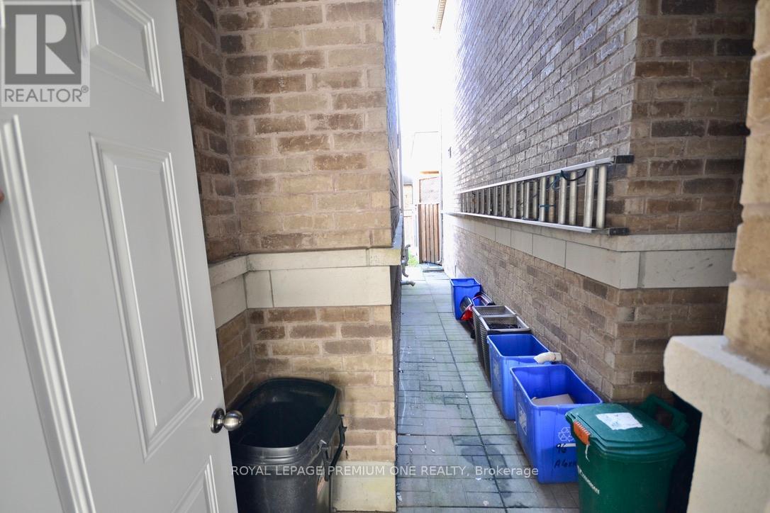 94 Alexie Way, Vaughan, Ontario  L4H 3B8 - Photo 36 - N13113938