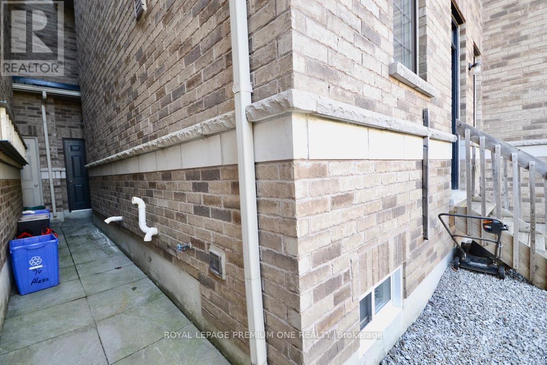 94 Alexie Way, Vaughan, Ontario  L4H 3B8 - Photo 37 - N13113938