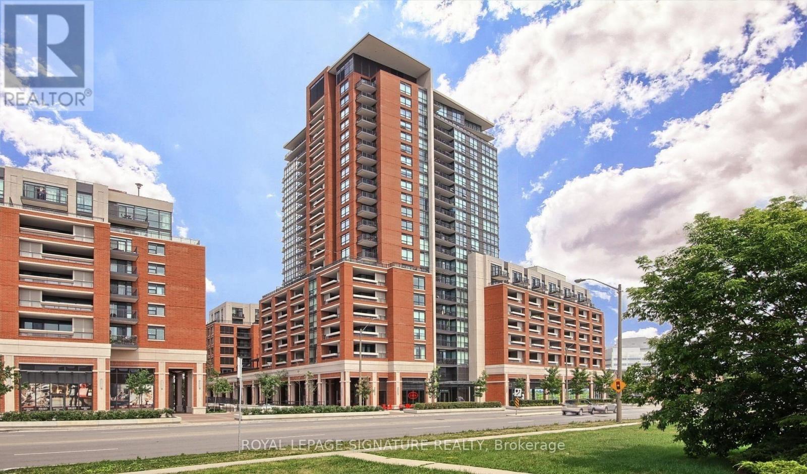 311 - 800 LAWRENCE AVENUE W, Toronto, Ontario