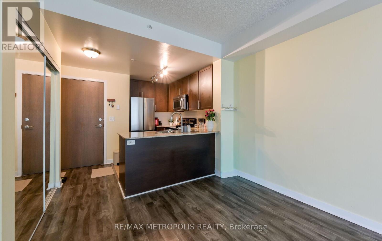 1004 - 3985 Grand Park Drive, Mississauga, Ontario  L5B 0H8 - Photo 11 - W13113570