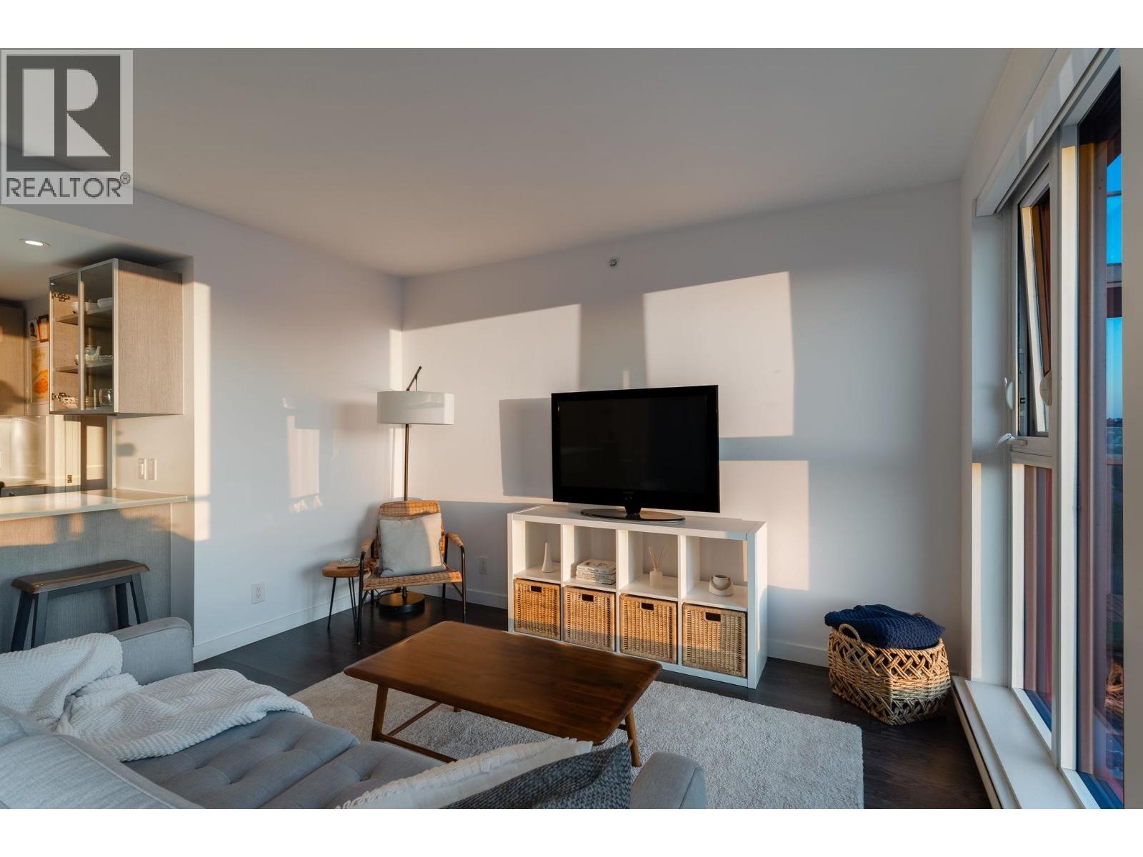 1001 933 E Hastings Street, Vancouver, British Columbia  V6A 0G6 - Photo 5 - R3122313