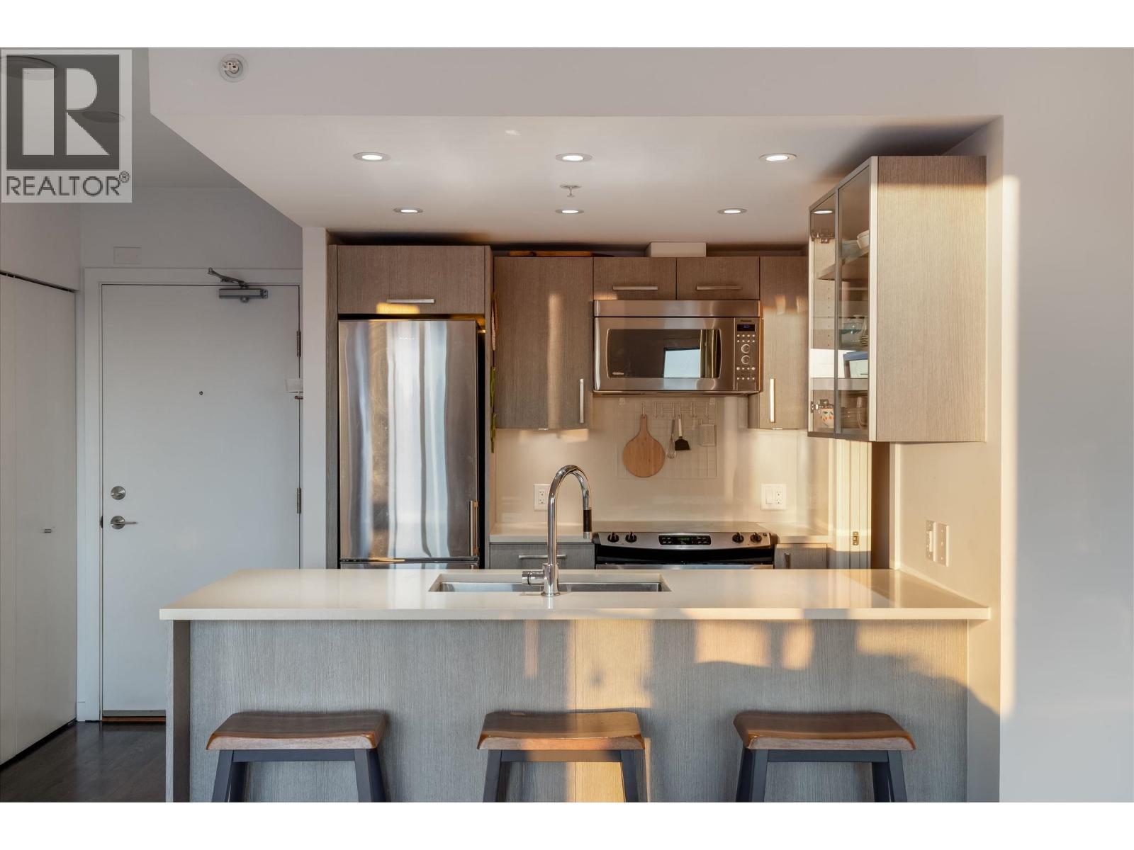1001 933 E Hastings Street, Vancouver, British Columbia  V6A 0G6 - Photo 8 - R3122313