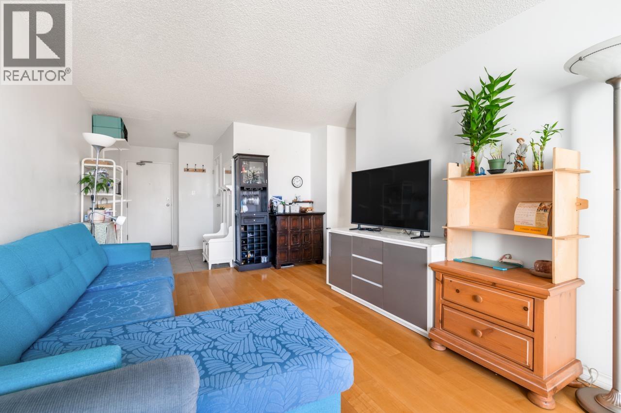 304 7100 Gilbert Road, Richmond, British Columbia  V7C 5C3 - Photo 5 - R3122320
