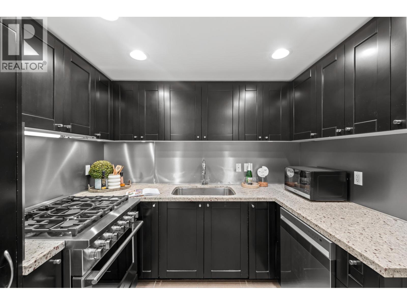 303 1133 Homer Street, Vancouver, British Columbia  V6B 0B1 - Photo 18 - R3122356