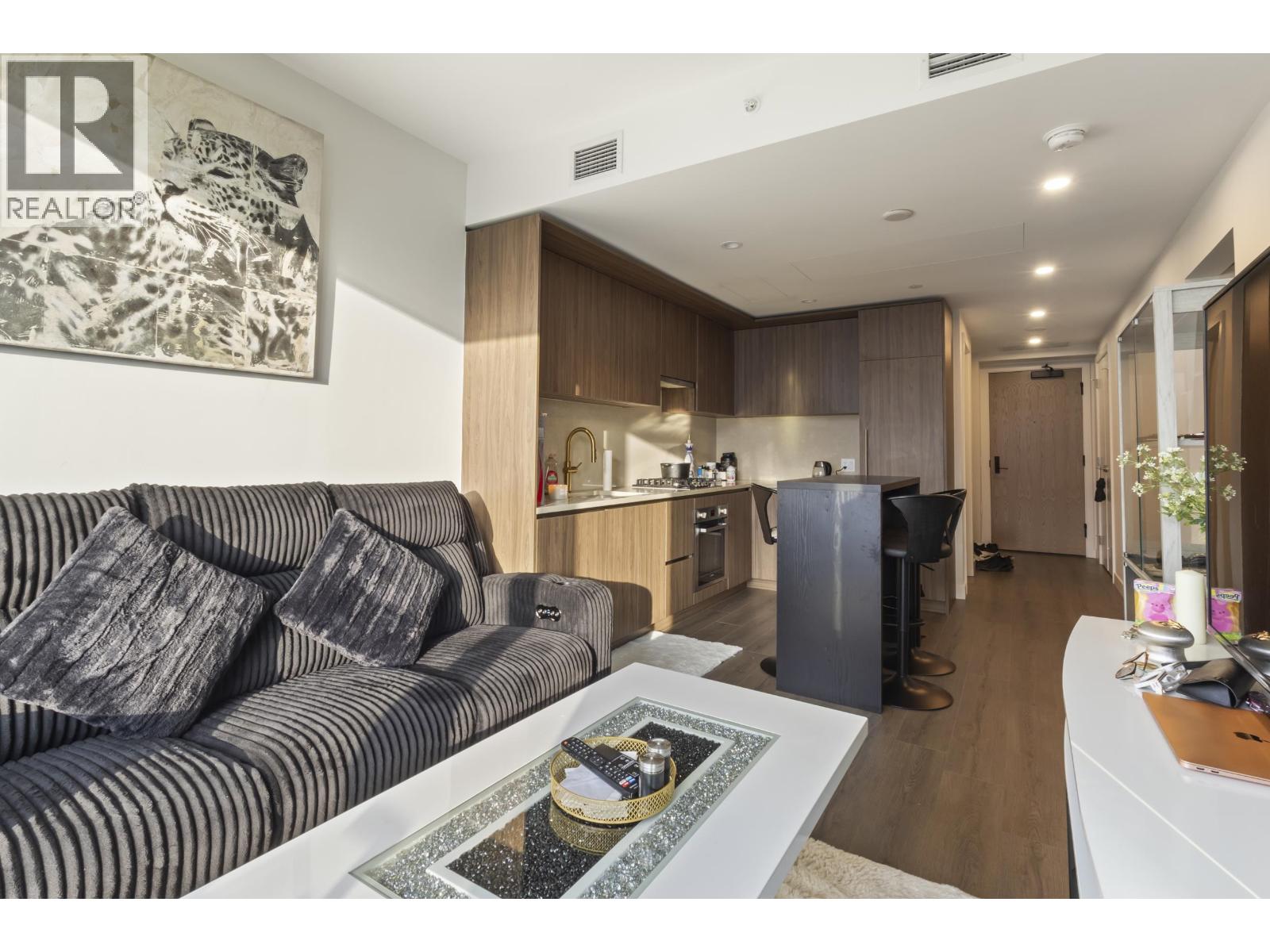 3905 5987 Wilson Avenue, Burnaby, British Columbia  V5H 0L7 - Photo 11 - R3122357