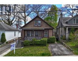56 CHURCHILL Drive, Cambridge, Ontario