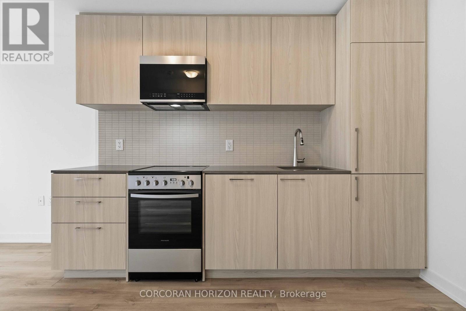 210 - 7437 Kingston Road, Toronto, Ontario  M1B 0E9 - Photo 14 - E13114120