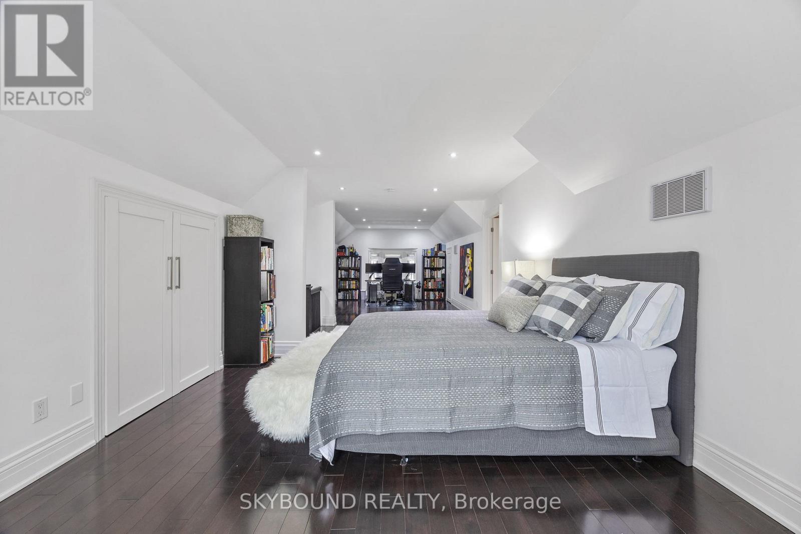 20 Fairview Boulevard, Toronto, Ontario  M4K 1L9 - Photo 37 - E12952736