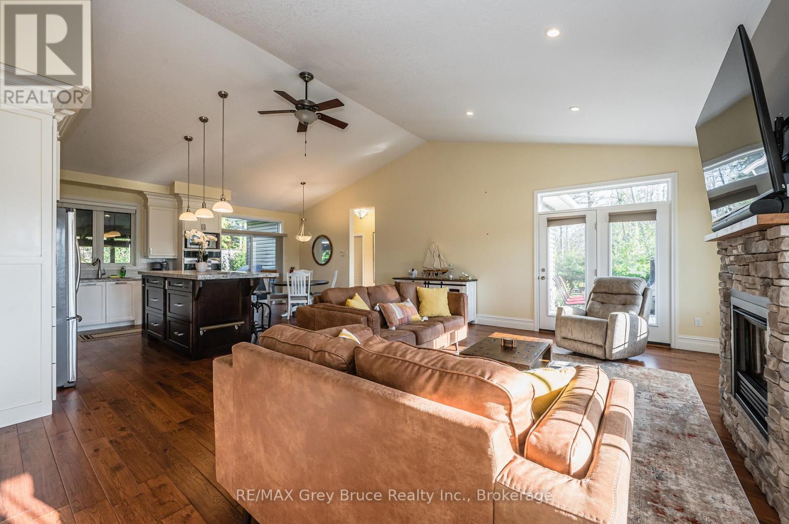 10 Williamson Place, South Bruce Peninsula, Ontario  N0H 2T0 - Photo 10 - X13114102