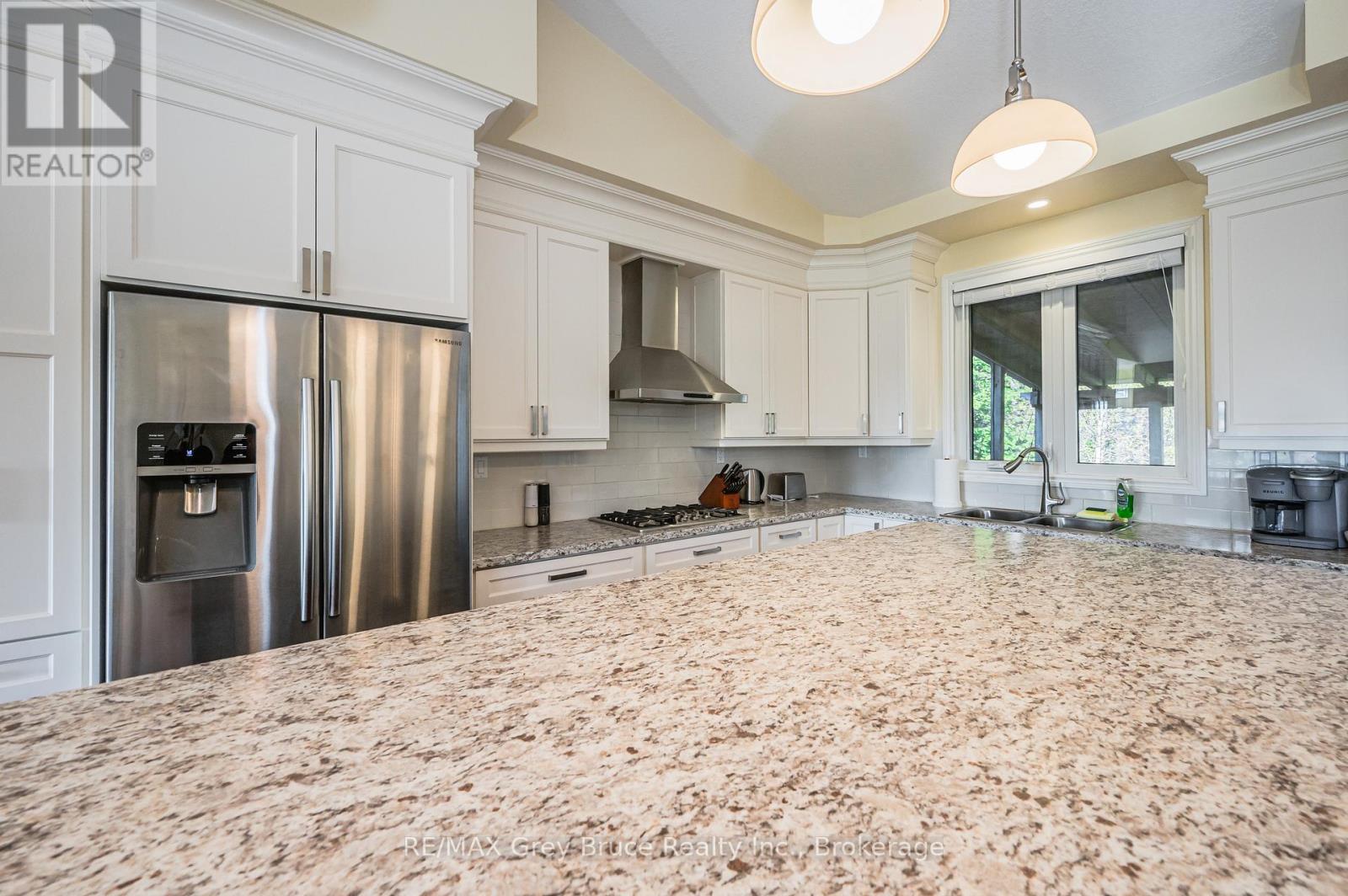 10 Williamson Place, South Bruce Peninsula, Ontario  N0H 2T0 - Photo 17 - X13114102