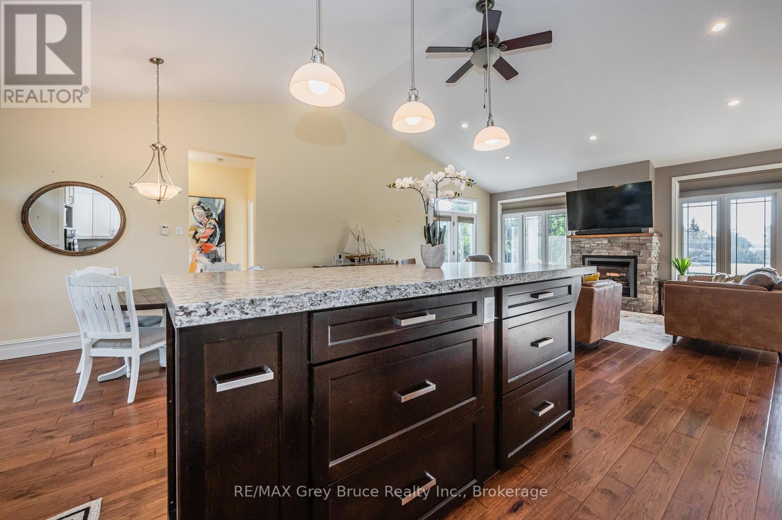 10 Williamson Place, South Bruce Peninsula, Ontario  N0H 2T0 - Photo 21 - X13114102