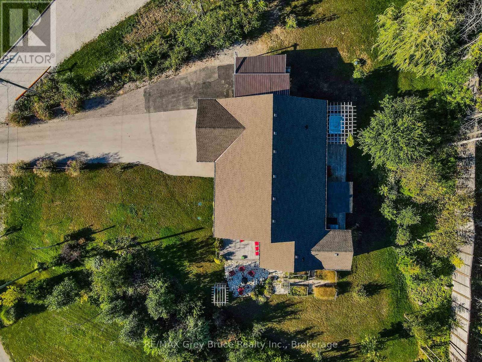 10 Williamson Place, South Bruce Peninsula, Ontario  N0H 2T0 - Photo 5 - X13114102