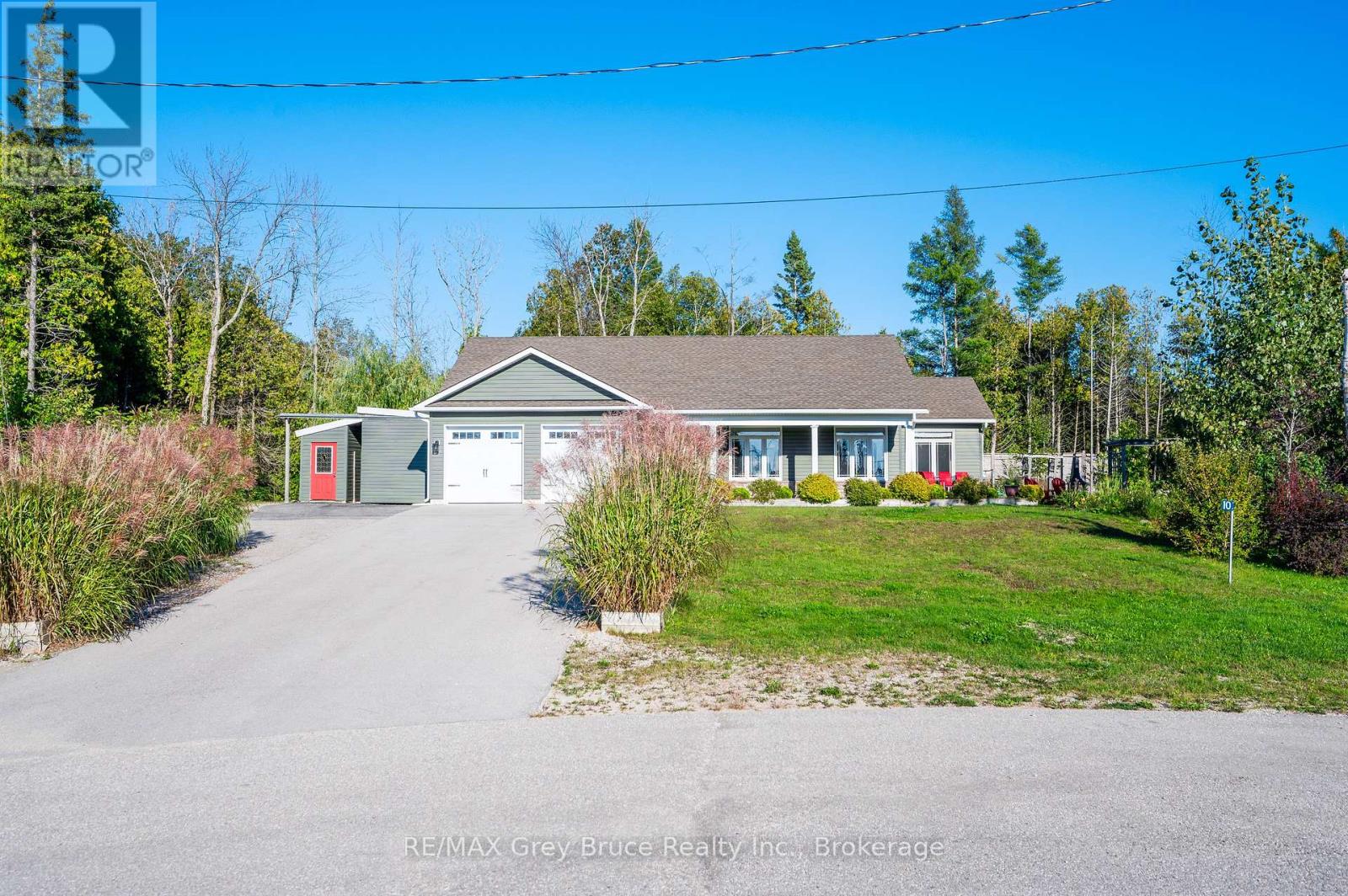 10 Williamson Place, South Bruce Peninsula, Ontario  N0H 2T0 - Photo 6 - X13114102