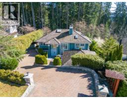 3866 MICHENER WAY, North Vancouver, British Columbia