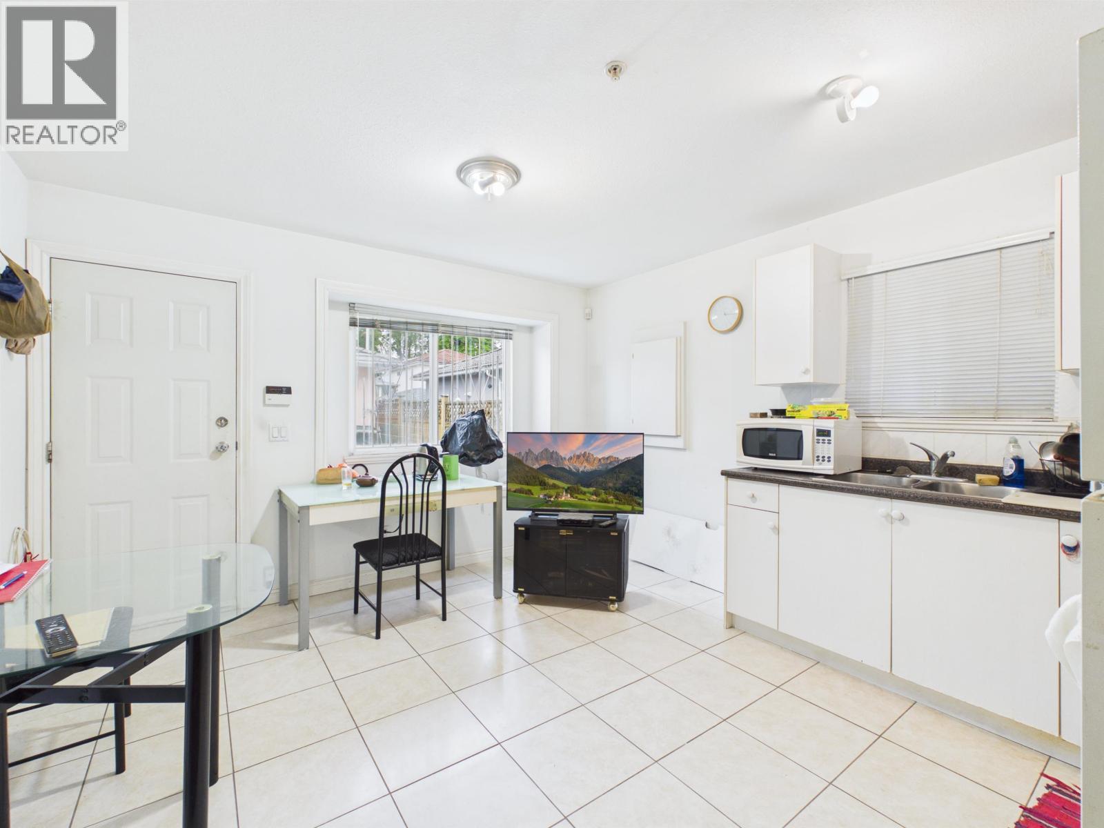 5345 Wales Street, Vancouver, British Columbia  V5R 3M7 - Photo 25 - R3122380