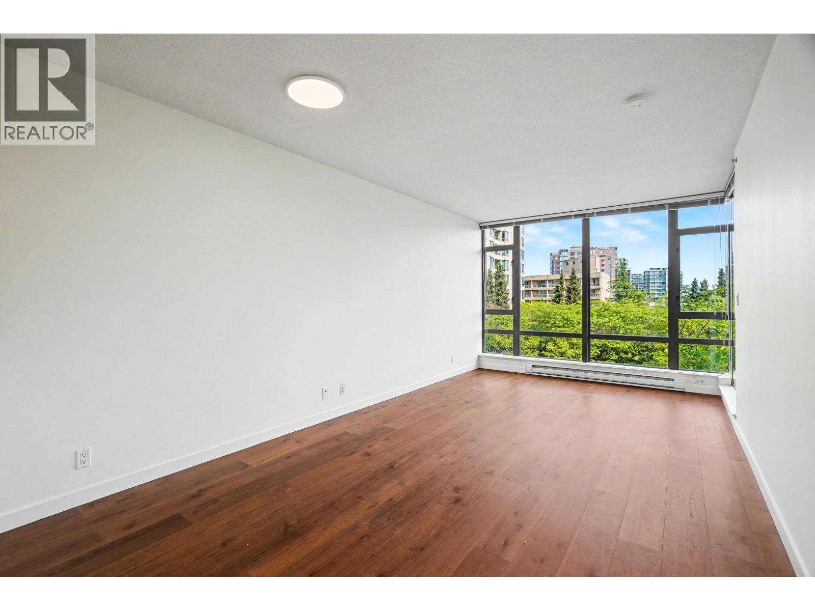 702 6888 Alderbridge Way, Richmond, British Columbia  V8B 0L8 - Photo 13 - R3122359